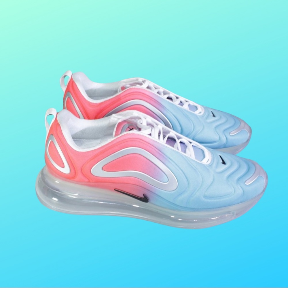 Nike Womens Air Max 720 Womens